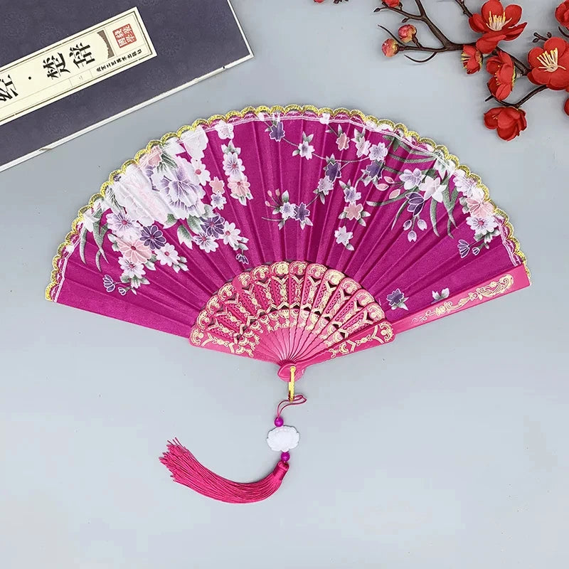 Chinese Style Vintage Silk Folding Fan Japanese Art Crafts Gift Home Decorations Dance Hand Fan Handmade Room Decoration Fans